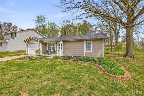 1017 Wabash Ave, Farmington, MO, 63640-3418 | Card Image