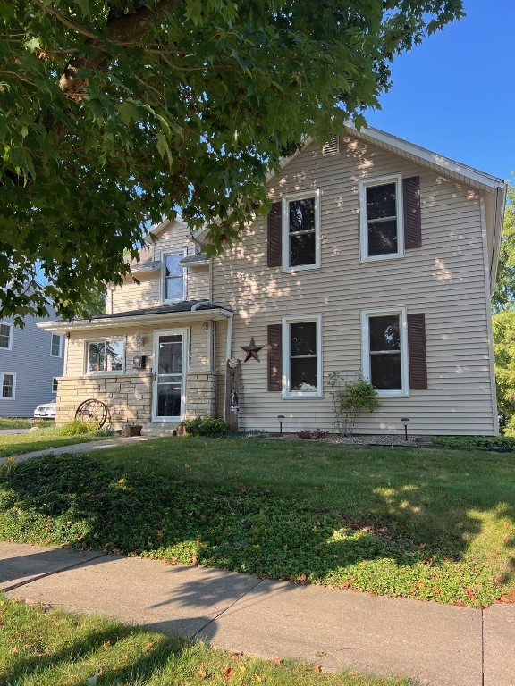 Ford St, Anamosa, IA 52205