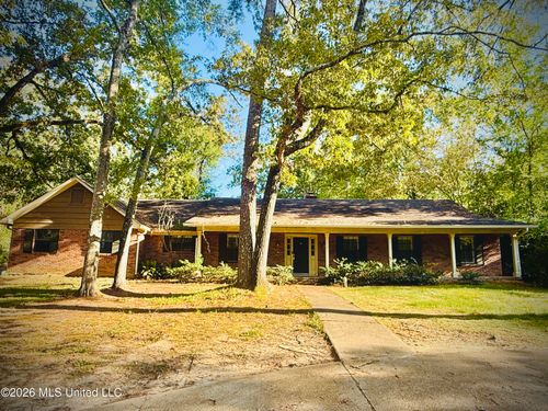 2119 E Northside Dr, Jackson, MS, 39211-5828 | Card Image