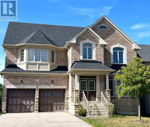 1001 Poppy Lane, Newmarket, ON, L3X3H6 | Card Image