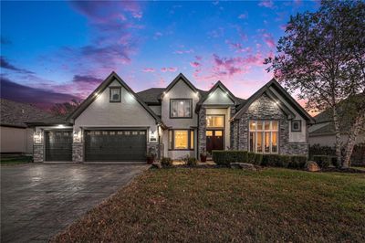 14675 Nw 63rd Street, House other with 5 bedrooms, 6 bathrooms and null parking in Parkville MO | Image 1