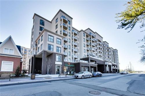 522-2486 Old Bronte Rd, Oakville, ON, L6M0Y4 | Card Image