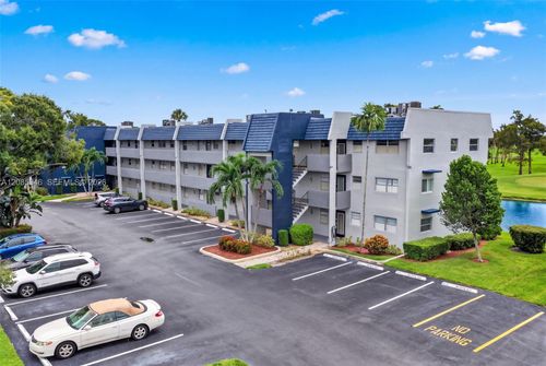 104-7807 Golf Circle Dr, Margate, FL, 33063-7315 | Card Image