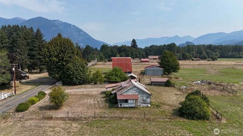 215 Kehoe Rd, Randle, WA, 98377-9223 | Card Image