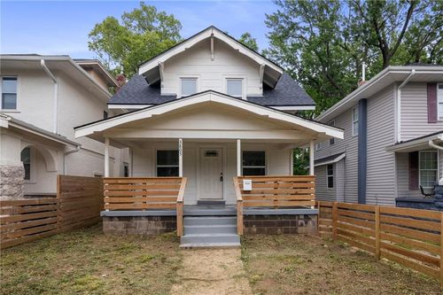 3805 Agnes Ave, Kansas City, MO, 64128-2540 | Card Image