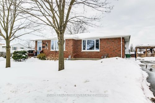 5 Vanier Pl, St Thomas, ON, N5R5L2 | Card Image