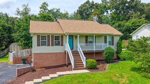 302 Maple Ridge Dr, Jonesborough, TN, 37659-3186 | Card Image