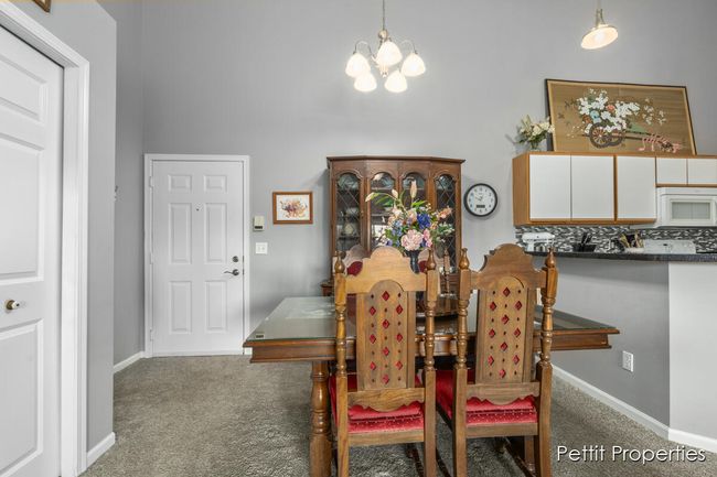 UNIT-32 - 5869 Crosswinds Dr, Condo with 2 bedrooms, 2 bathrooms and null parking in Norton Shores MI | Image 8