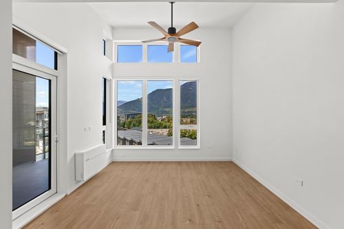 607-1506 Scott Cres, Squamish, BC, V8B1G4 | Card Image