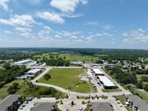 9-1725 Fort Worth Hwy, Weatherford, TX, 76086-3609 | Card Image