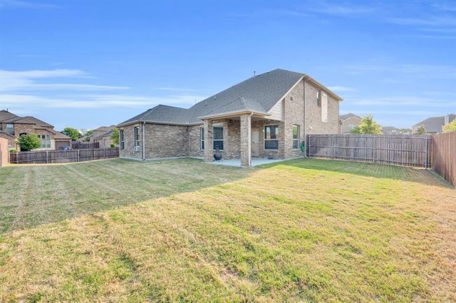 717 Willowbranch Ln, House other with 4 bedrooms, 4 bathrooms and 2 parking in Midlothian TX | Image 6