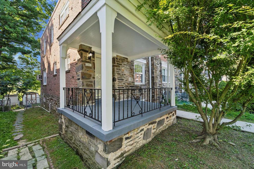 Highland Ave, Drexel Hill, PA 19026