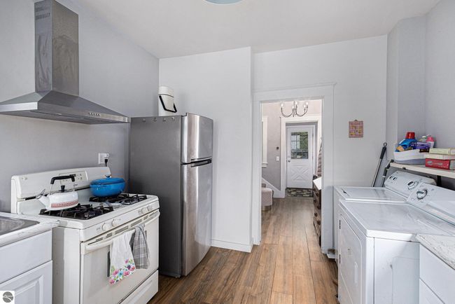 832 Wallace St, House other with 3 bedrooms, 1 bathrooms and null parking in Cadillac MI | Image 12