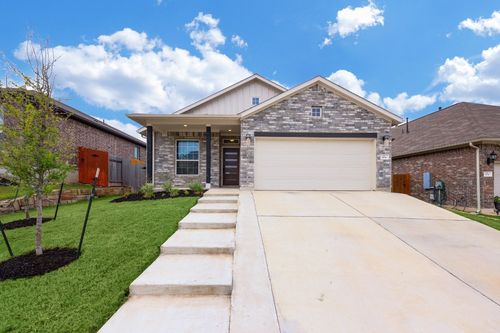 464 Leadtree Loop, Buda, TX, 78610-2240 | Card Image