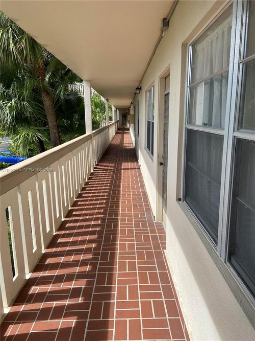 apt-d2-1903 Bermuda Cir, Coconut Creek, FL, 33066-2809 | Card Image