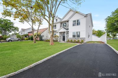 146 Park Avenue, House other with 5 bedrooms, 3 bathrooms and null parking in Iselin NJ | Image 3