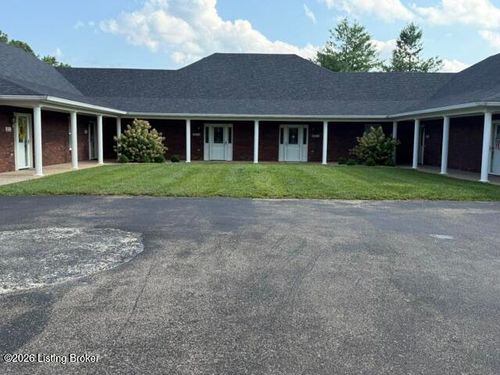 105D Twin Oaks Dr, Bardstown, KY, 40004-9137 | Card Image