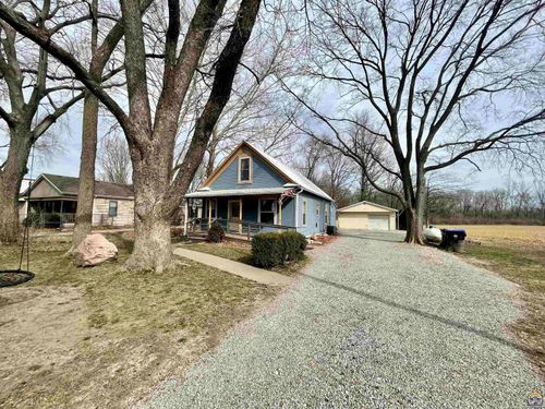 10134 Jordan Rd, Wakarusa, KS, 66546-9647 | Card Image