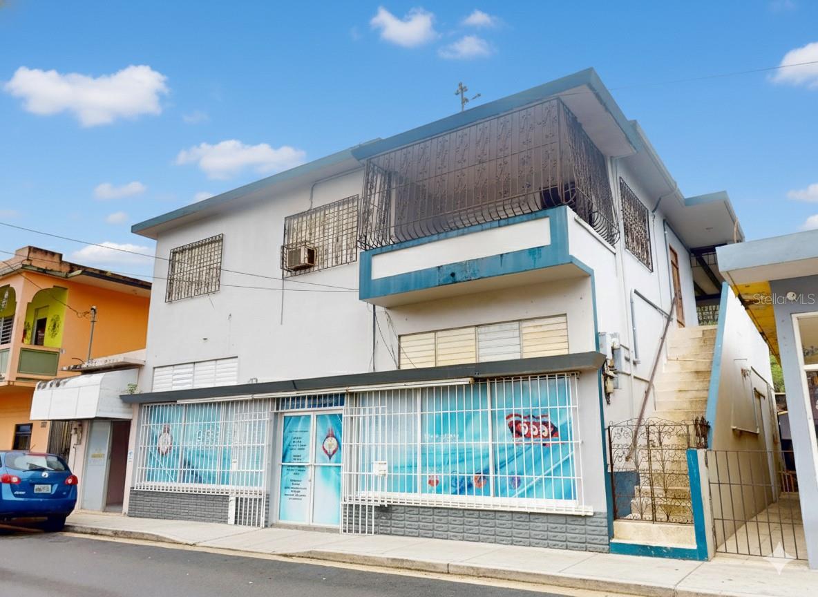 Commercial Sale in FLORIDA 2