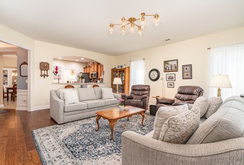 1154 Bastion Cir, Mount Juliet, TN, 37122-6147 | Card Image