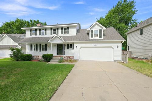 2335 N Stoneybrook Ct, Wichita, KS, 67226-3604 | Card Image