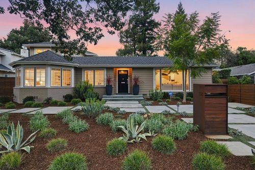 1525 Dana Ave, Palo Alto, CA, 94303-2814 | Card Image