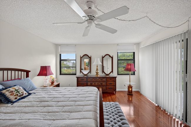 APT-505 - 2205 S Cypress Bend Dr, Condo with 2 bedrooms, 2 bathrooms and null parking in Pompano Beach FL | Image 21