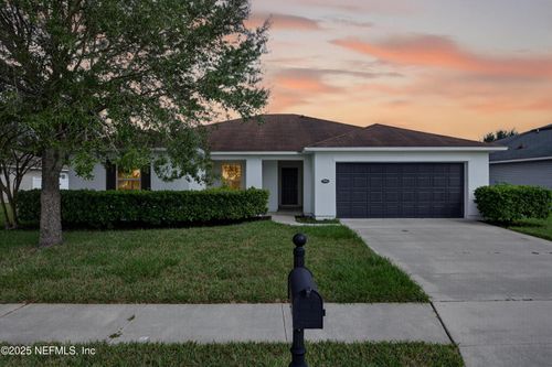 7551 Mishkie Dr, Jacksonville, FL, 32244-8157 | Card Image