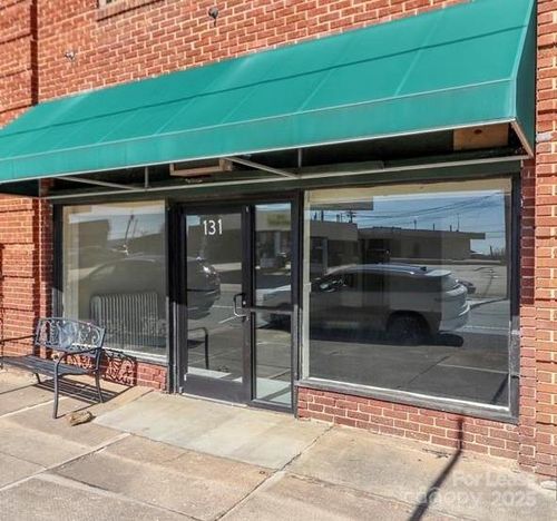 131 E Main Ave, Taylorsville, NC, 28681-2514 | Card Image