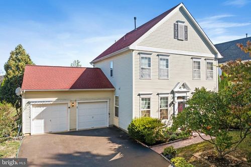 59 Moorsgate Cir, East Windsor, NJ, 08520-2969 | Card Image