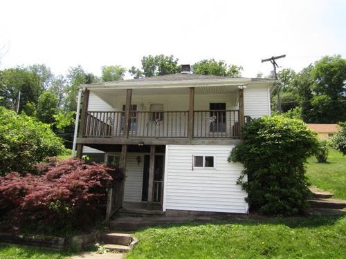 6 Browarsky Blvd, Avella, PA, 15312-2734 | Card Image