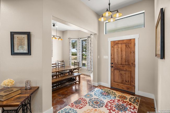 122 Twisting Oak Ct, House other with 4 bedrooms, 3 bathrooms and null parking in Pipe Creek TX | Image 7