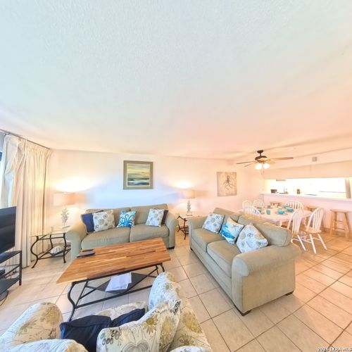 203-15340 Leeward Dr, Corpus Christi, TX, 78418-8021 | Card Image