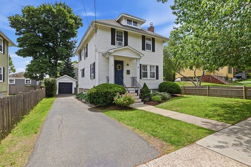9 Mendum St, Melrose, MA, 02176-1624 | Card Image