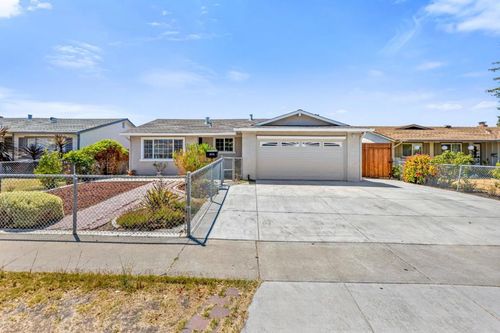 1679 Farringdon Dr, San Jose, CA, 95127-4619 | Card Image