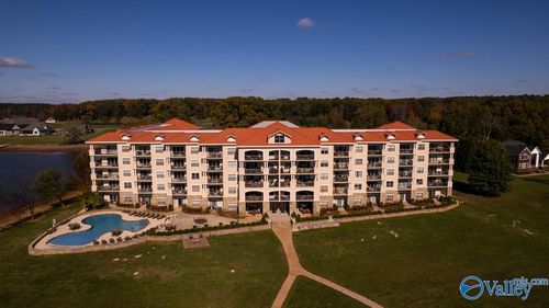 4-12100 Two Rivers Dr, Athens, AL, 35611-8655 | Card Image