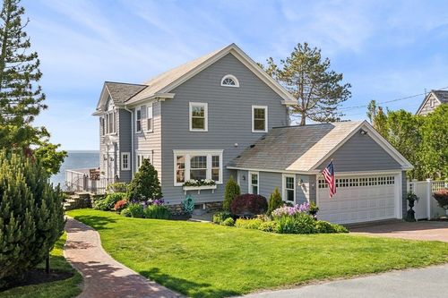 16 Coolidge Rd, Marblehead, MA, 01945-2827 | Card Image
