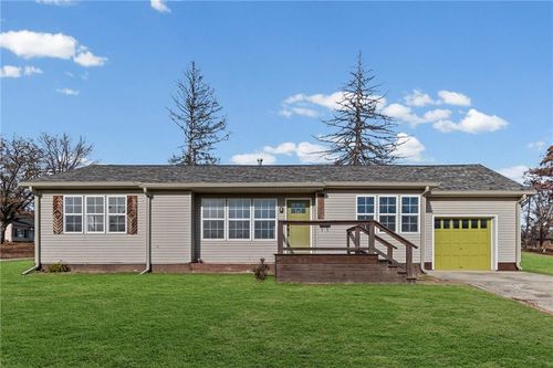 514 W 3rd St, Carrollton, MO, 64633-1323 | Card Image