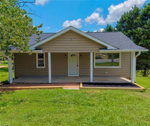 556 Traphill Rd, Hays, NC, 28635-8144 | Card Image