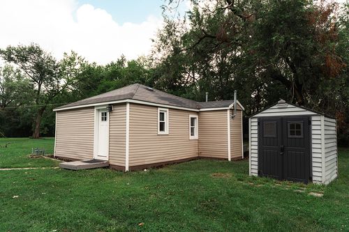 17901 Springfield Ave, Homewood, IL, 60430-2619 | Card Image
