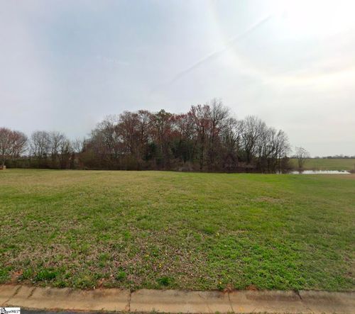 543 Carey Dr, GREER, SC, 29651-7300 | Card Image