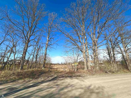 VL Place, Richmond Township, MI, 48062 | Card Image