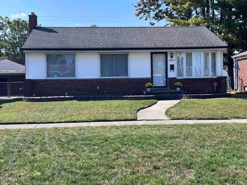 28053 Groveland Avenue, Roseville, MI, 48066 | Card Image