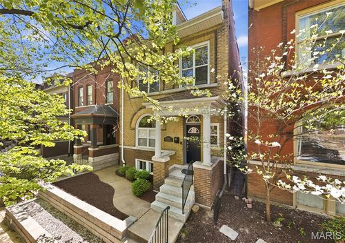 4546 Arco Ave, Saint Louis, MO, 63110-1516 | Card Image