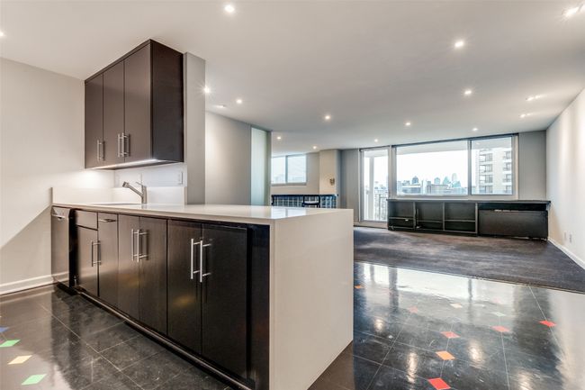 APT-1606 - 3883 Turtle Creek Blvd, Condo with 1 bedrooms, 2 bathrooms and null parking in Dallas TX | Image 5