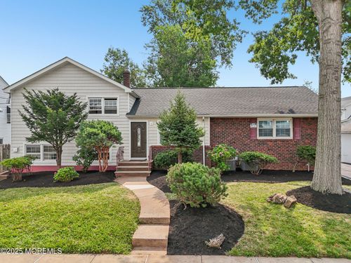 26 Fillmore Ave, Carteret, NJ, 07008-2237 | Card Image