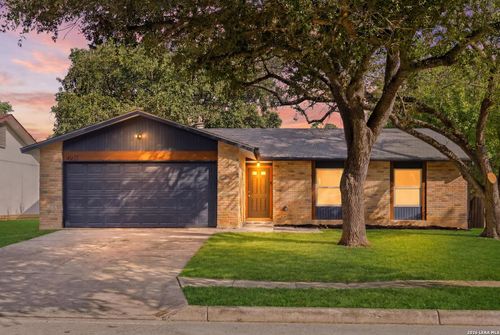 4935 Grey Hawk Dr, San Antonio, TX, 78217-1218 | Card Image