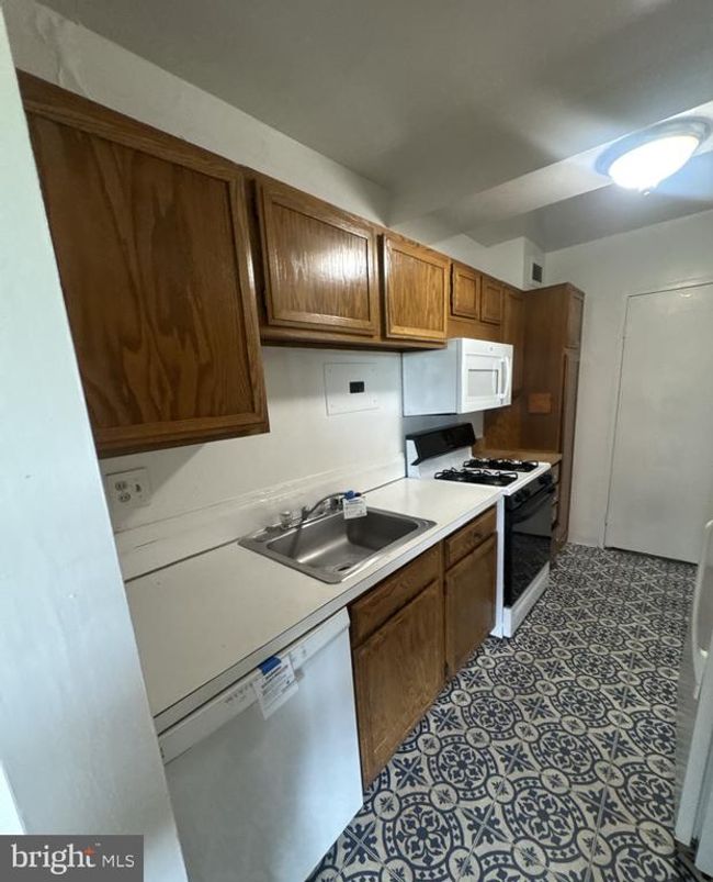 APT-1209W - 4201 Cathedral Ave Nw, Condo with 1 bedrooms, 1 bathrooms and null parking in WASHINGTON DC | Image 6
