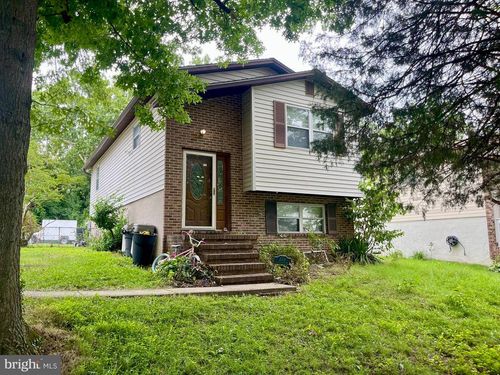 2009 Halethorpe Ave, Baltimore, MD, 21227-4513 | Card Image