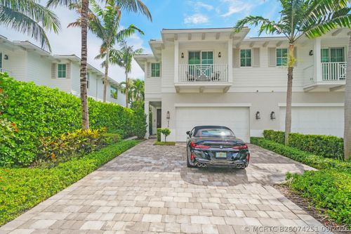 436 Ne Wavecrest Way, Boca Raton, FL, 33432-4224 | Card Image